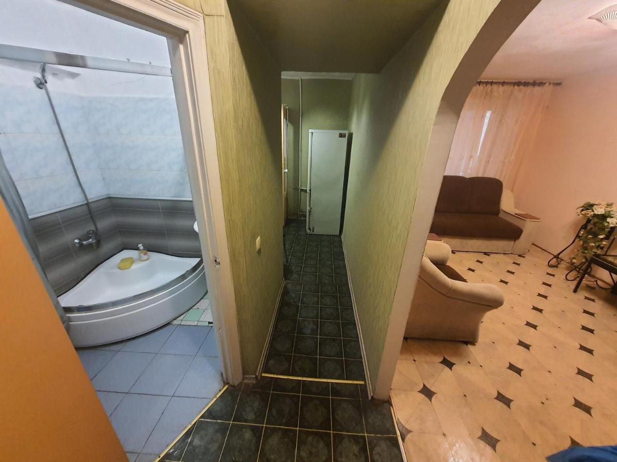 Апартаменти Повністю Whole Apartment Krywyj Rih Zimmer foto